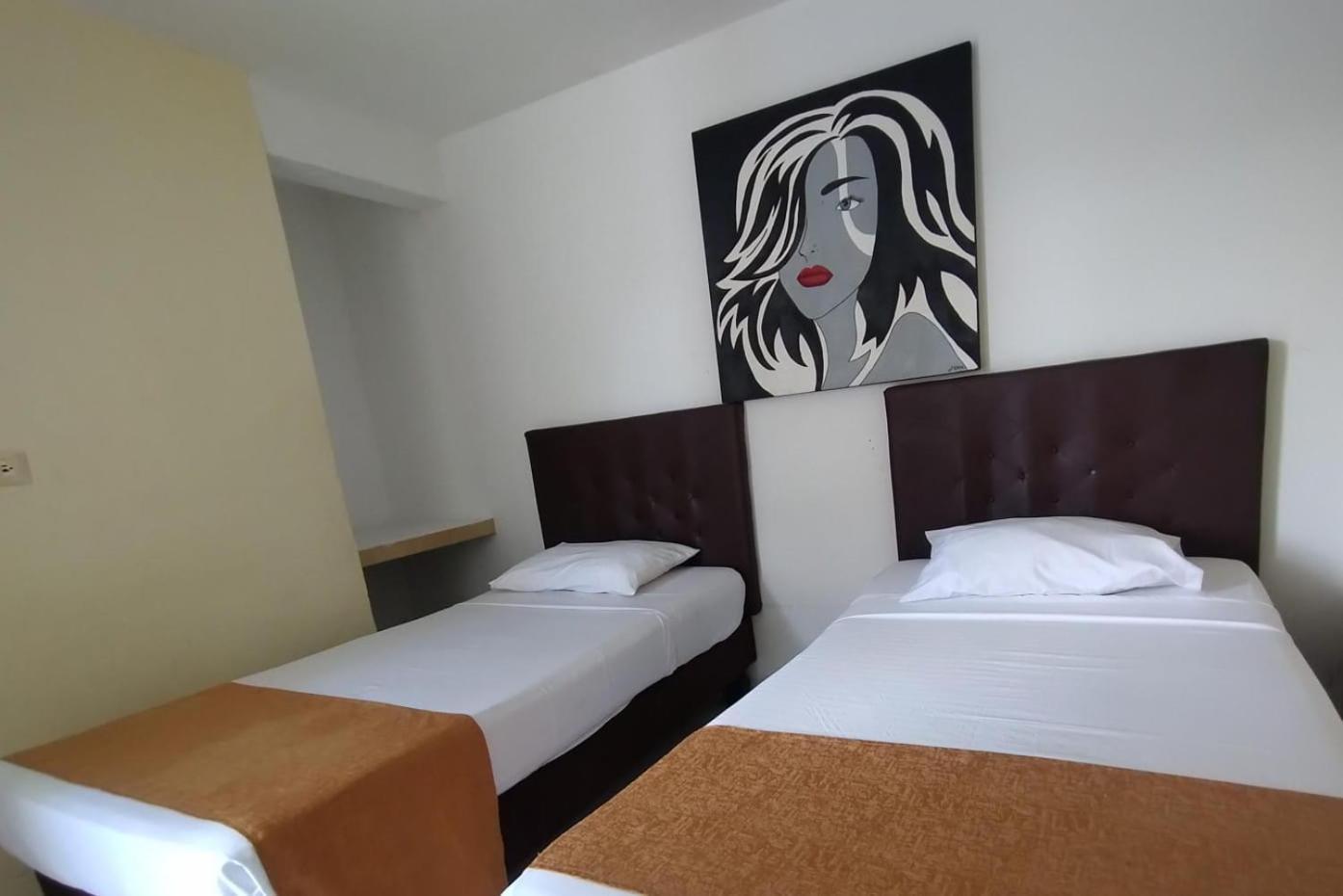 Hotel Parque Del Perro Кали Экстерьер фото